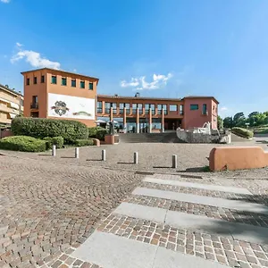 **** Hotel Golf Włochy